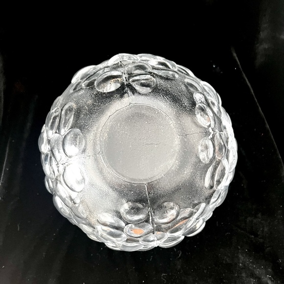 1980’s vintage Kosta Boda, grape bowl. NWOT - Picture 2 of 8